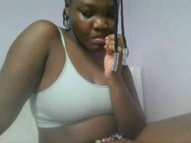 Sexyicey webcam