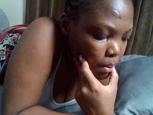 Sexyicey webcam
