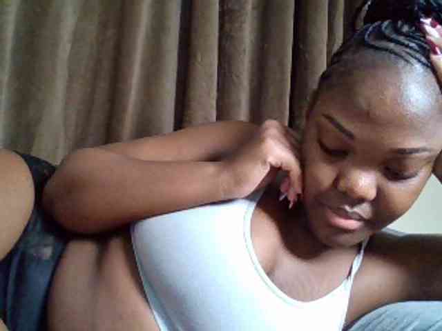 Sexyicey webcam