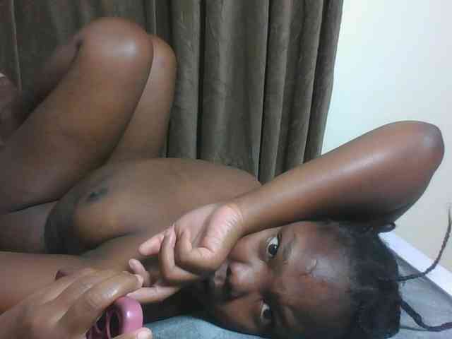 Sexyicey webcam