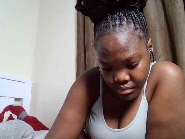 Sexyicey webcam