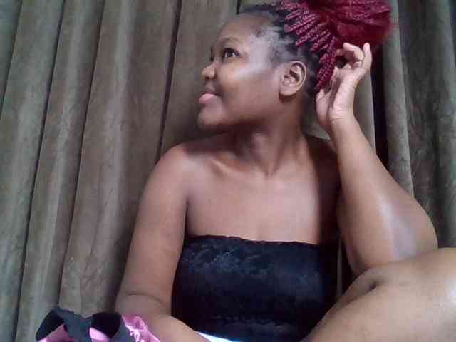 Sexyicey webcam