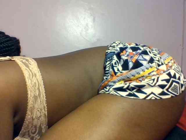 Sexyicey webcam