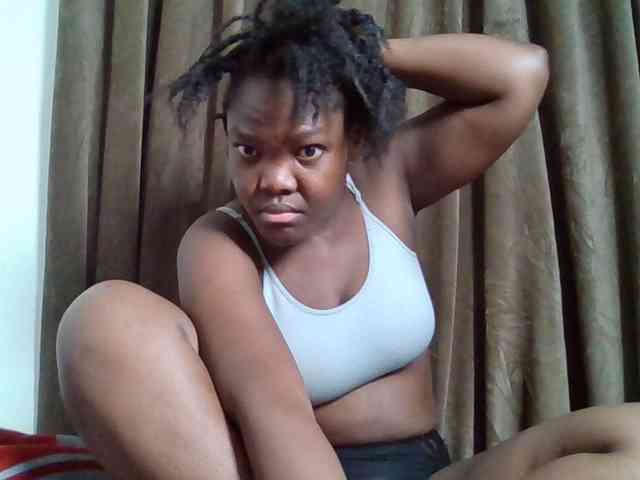 Sexyicey webcam
