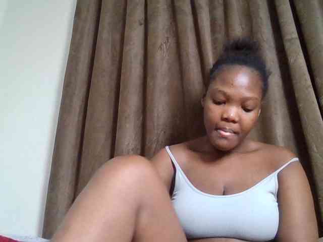 Sexyicey webcam