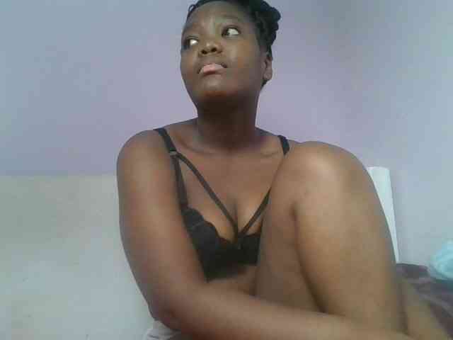 Sexyicey webcam