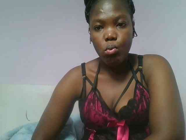 Sexyicey webcam