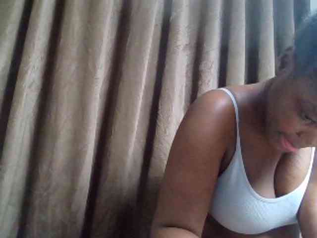Sexyicey webcam