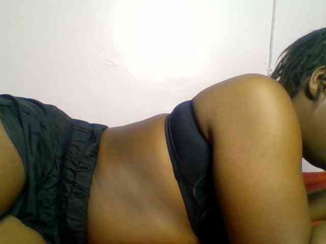 Sexyicey webcam