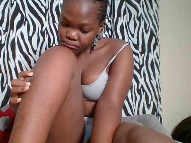Sexyicey webcam