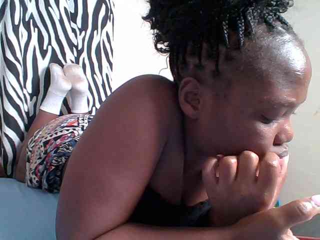 Sexyicey webcam