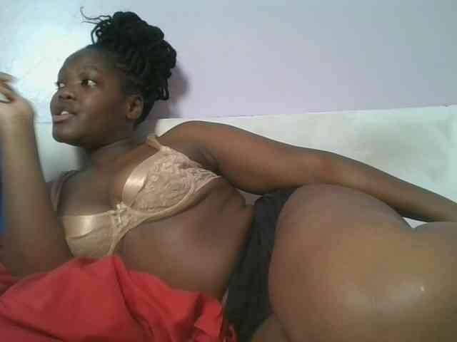 Sexyicey webcam