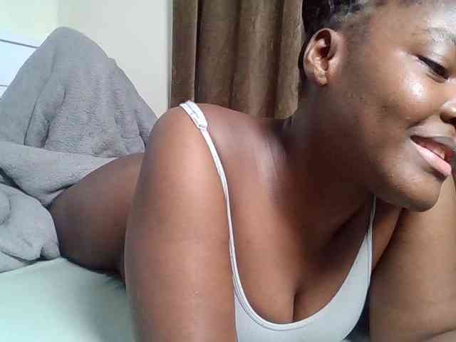 Sexyicey webcam