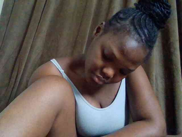 Model: Sexyicey