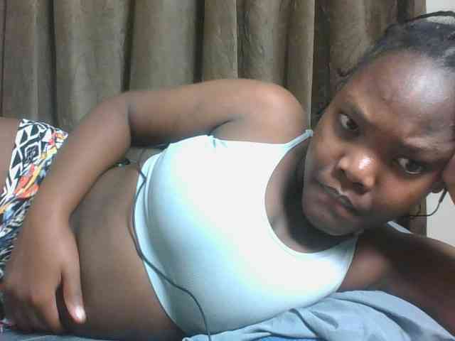 Sexyicey webcam