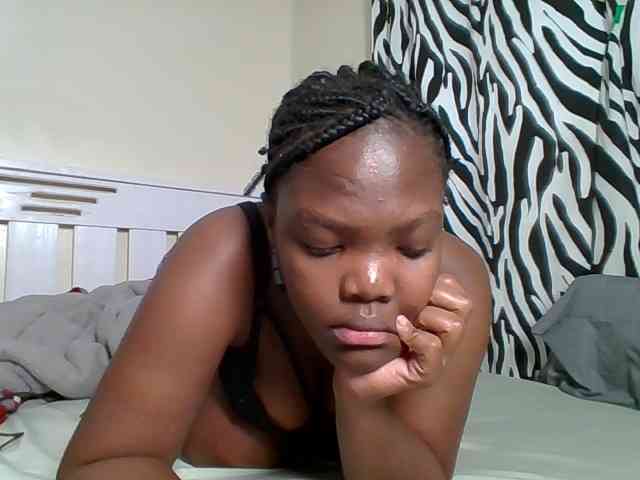 Sexyicey webcam