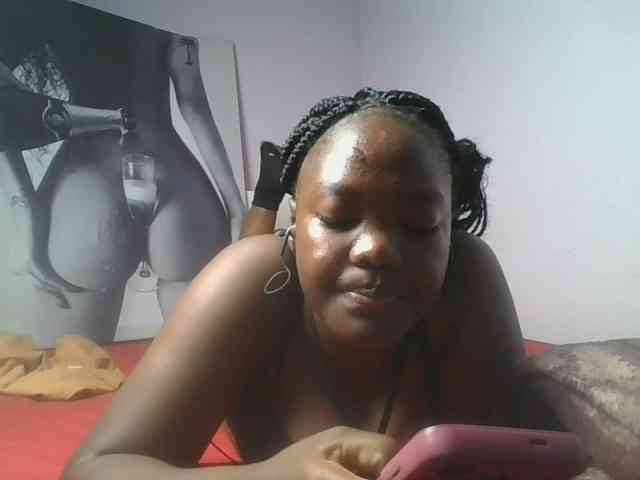 Sexyicey webcam