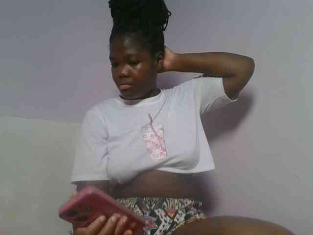Sexyicey webcam
