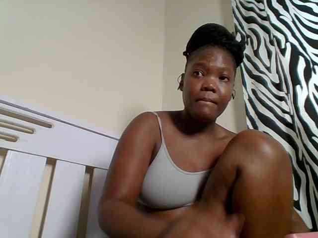 Sexyicey webcam