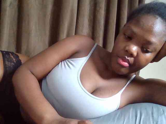 Sexyicey webcam