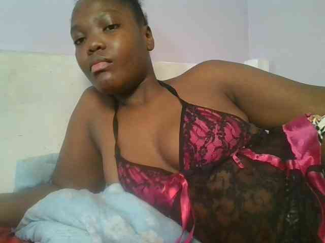 Sexyicey webcam