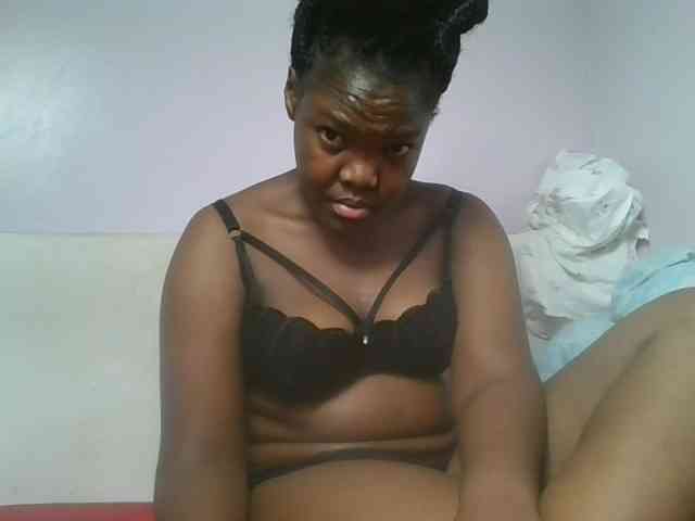 Sexyicey webcam