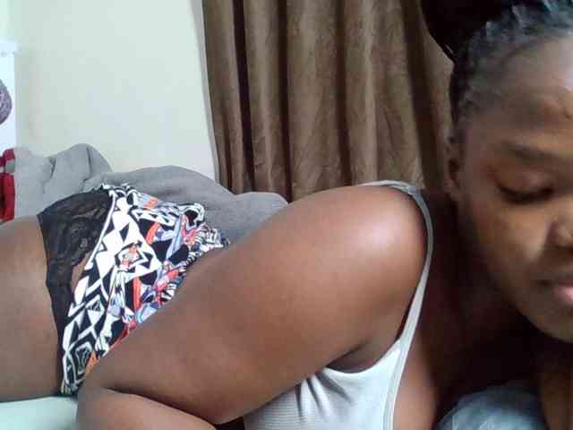 Sexyicey webcam