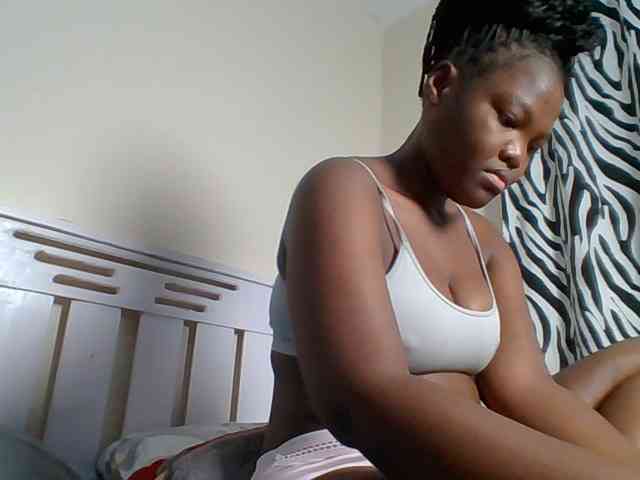 Sexyicey webcam