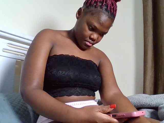 Sexyicey webcam