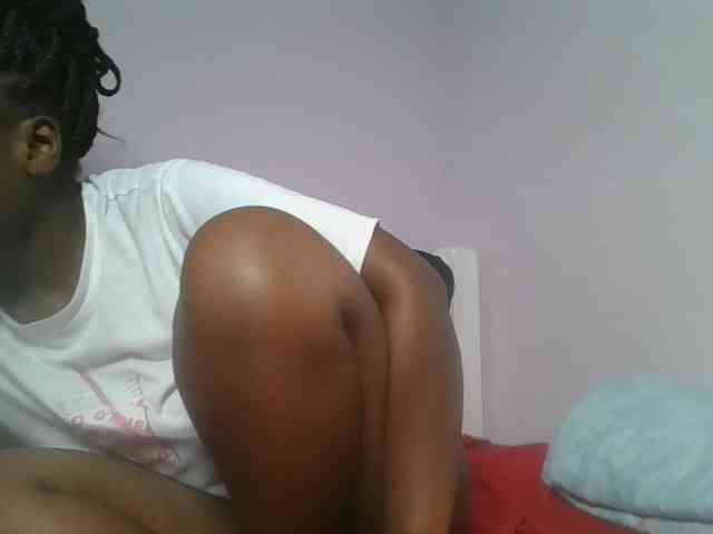 Sexyicey webcam
