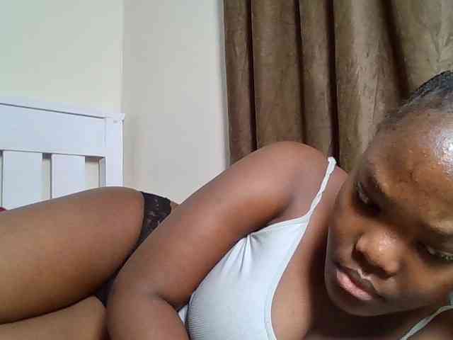 Sexyicey webcam