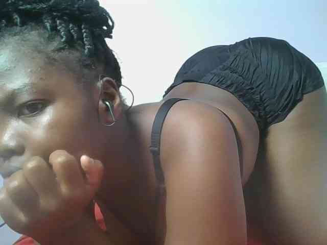 Sexyicey webcam