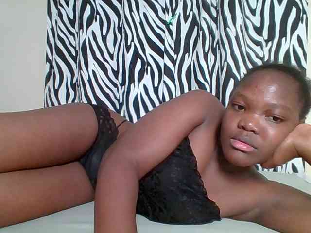 Sexyicey webcam