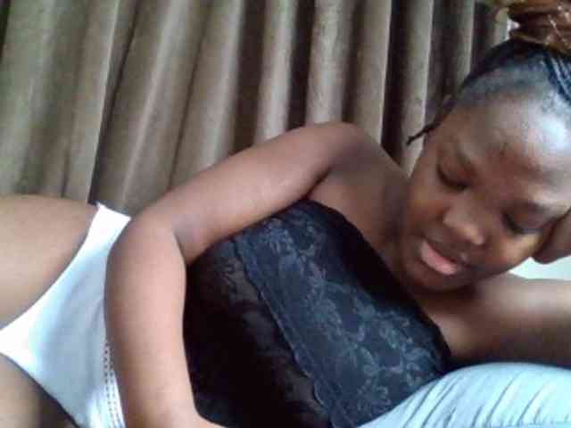 Sexyicey webcam