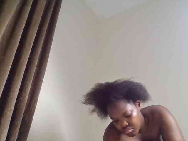 Sexyicey webcam