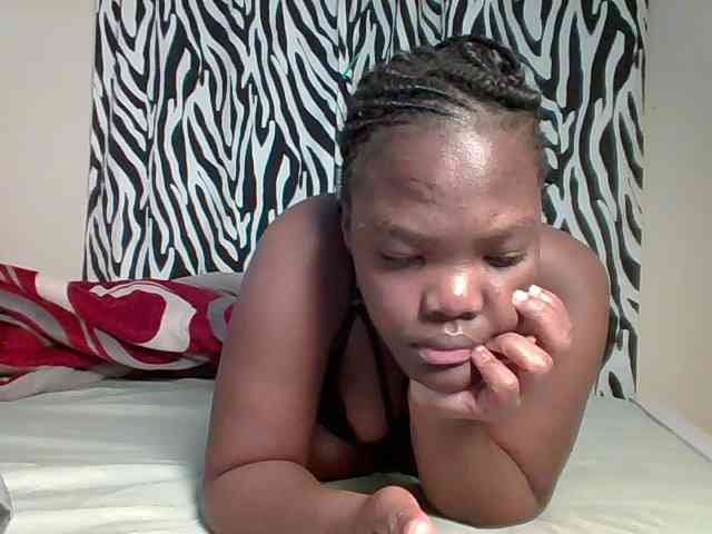 Sexyicey webcam