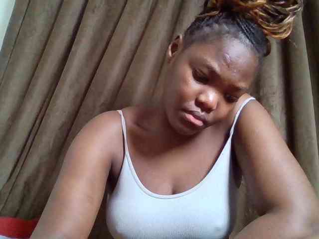 Sexyicey webcam
