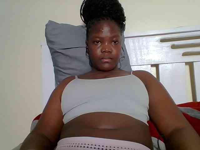 Sexyicey webcam