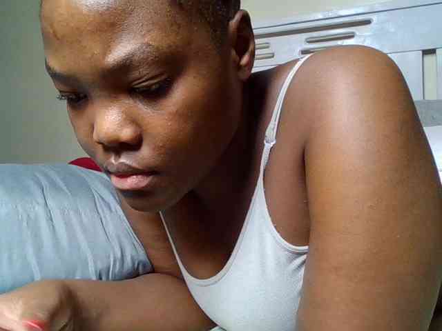 Sexyicey webcam