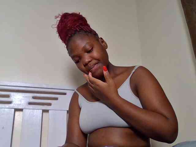Sexyicey webcam