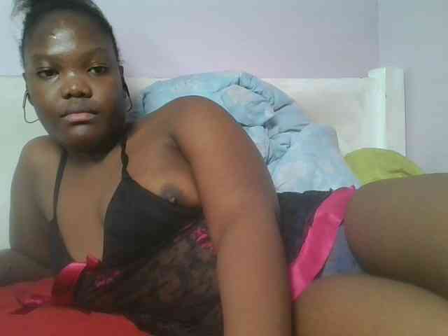 Sexyicey webcam