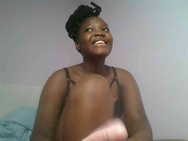 Sexyicey webcam