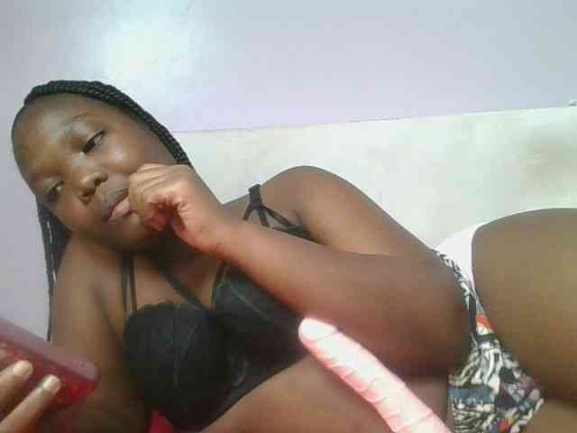 Sexyicey webcam