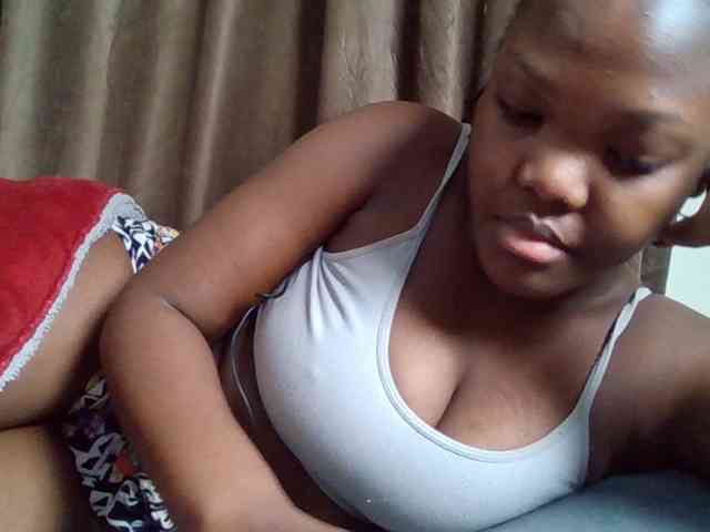 Sexyicey webcam