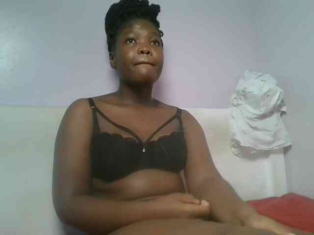 Sexyicey webcam