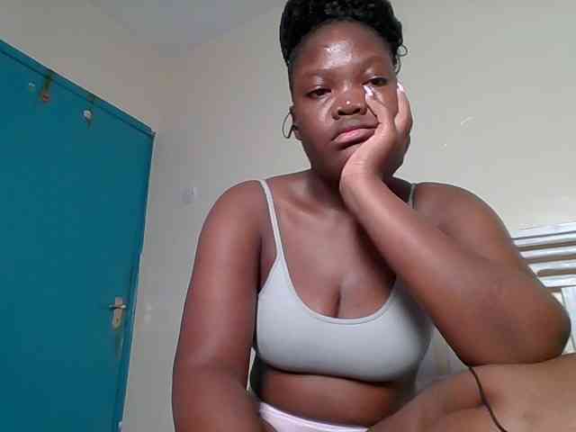 Sexyicey webcam