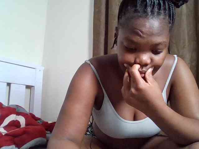 Sexyicey webcam