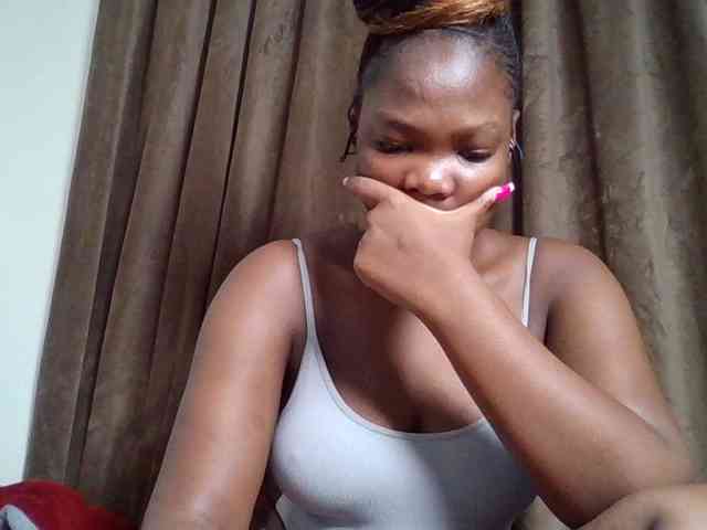 Sexyicey webcam