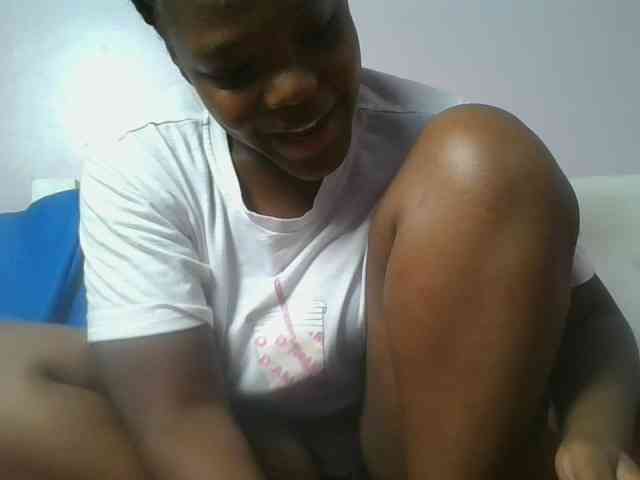 Sexyicey webcam