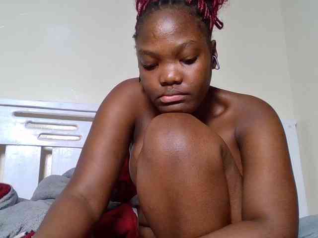 Sexyicey webcam